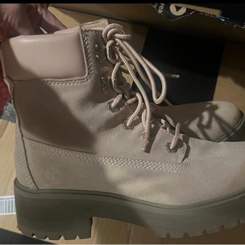 Timberland Carnaby Cool Boots 8.5 Womens Suede Leather Lace Up pale pink